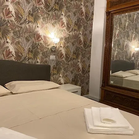 Al Teatro Отель типа 